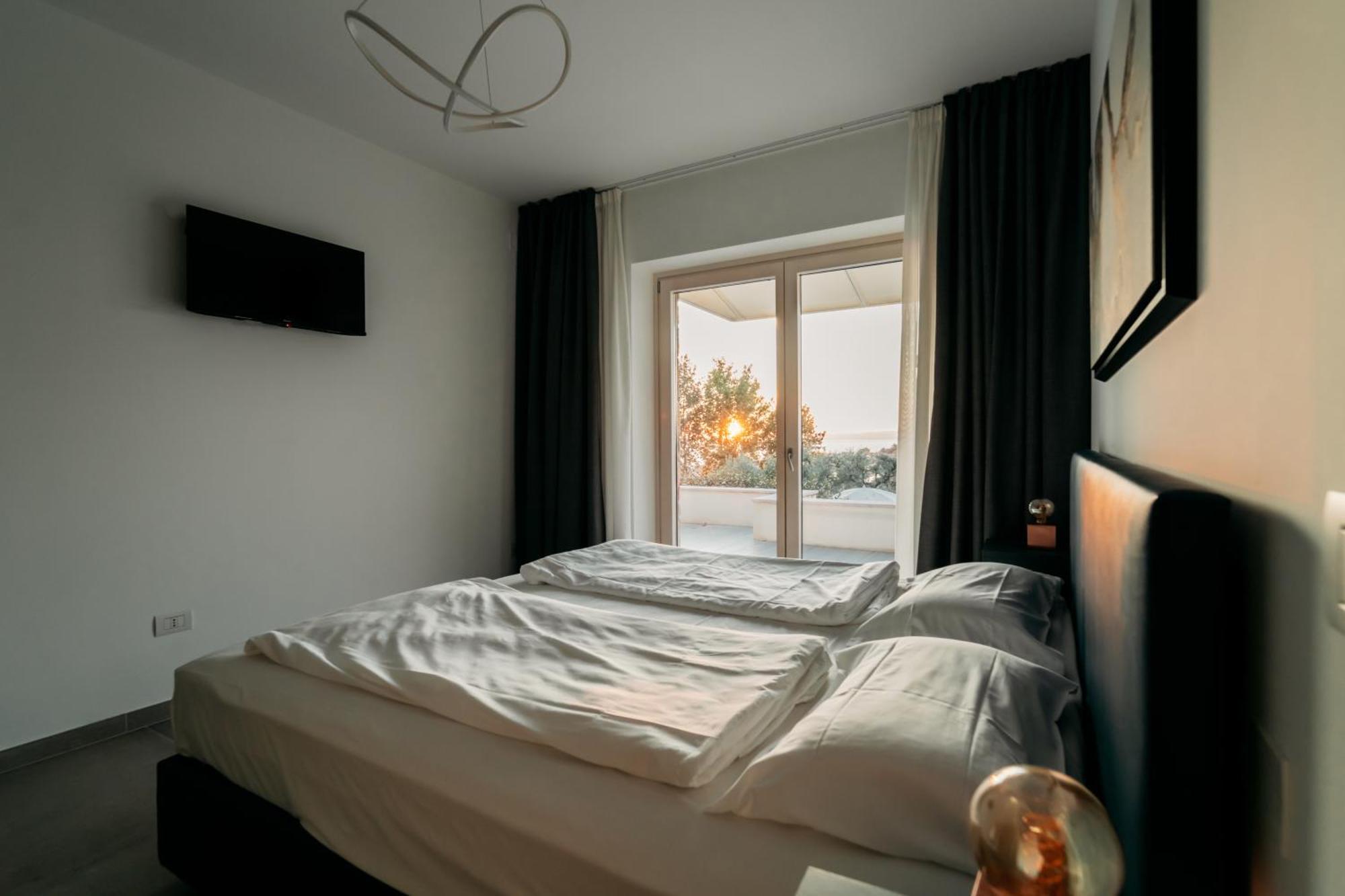 Appartement Monsurei, View *